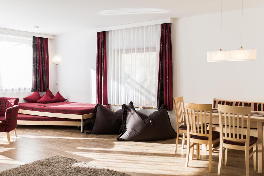 Appartements Solaris Ζόλντεν Εξωτερικό φωτογραφία